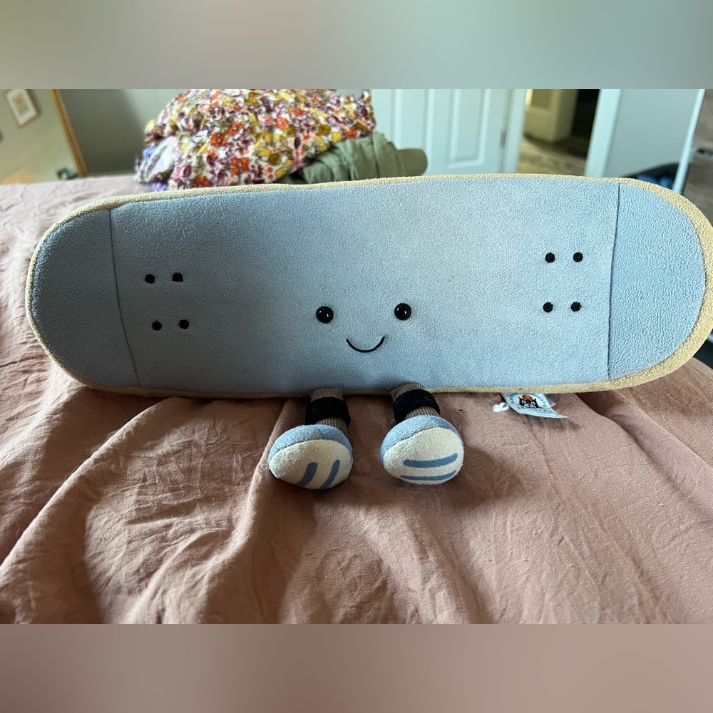 Jellycat Amuseables skateboard!